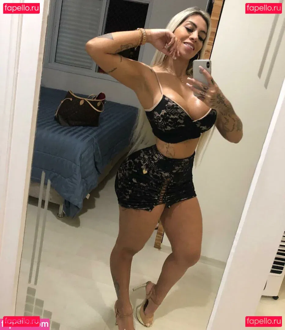 Fareeha Onlyfans Photo Gallery 