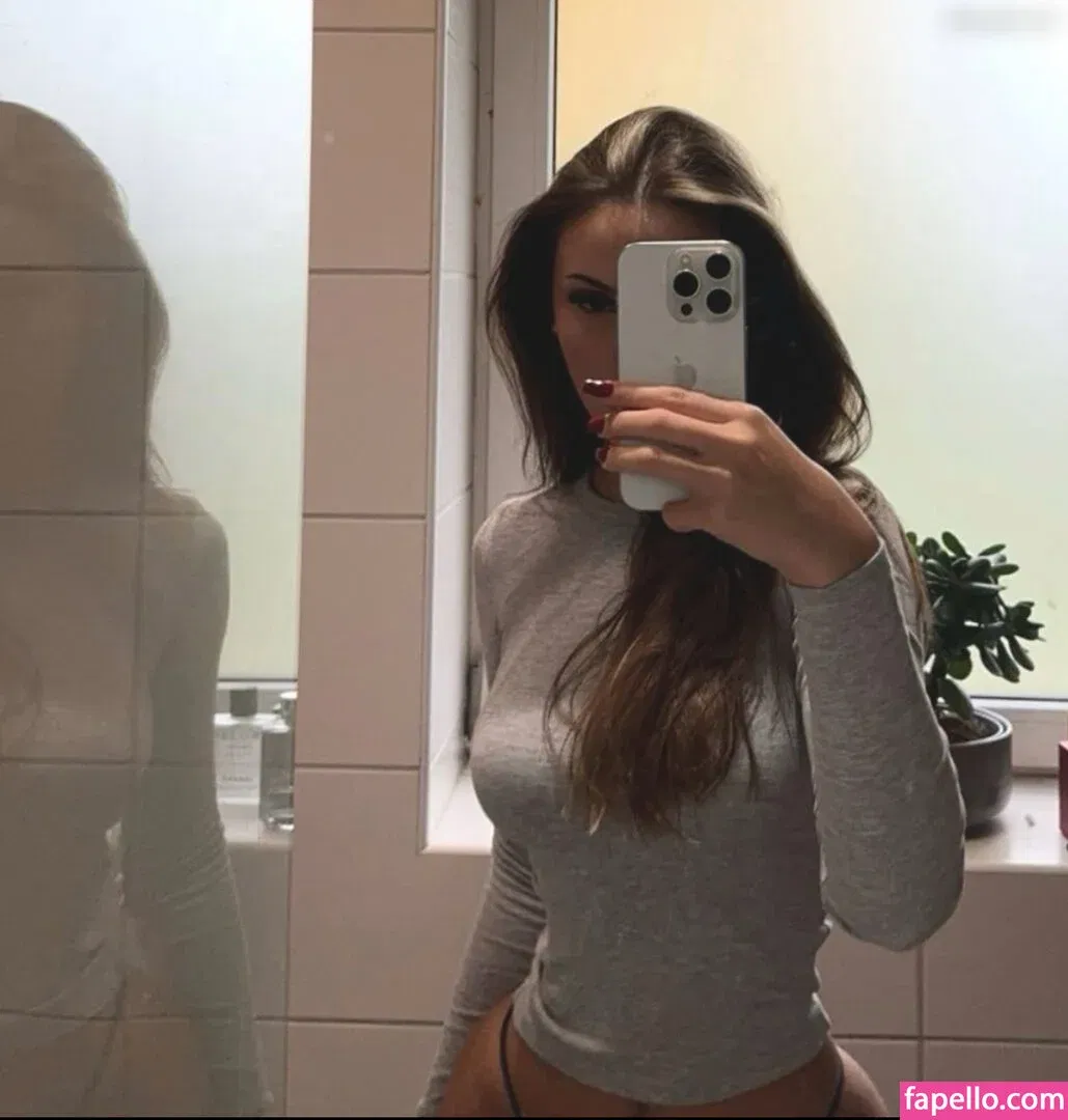 Celinaxag Onlyfans Photo Gallery 