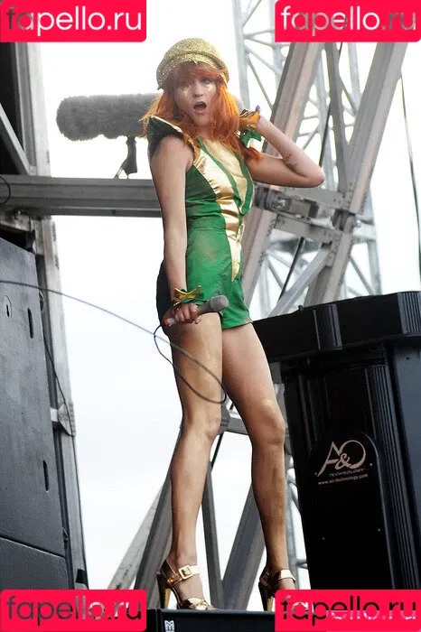 Florence Welch Onlyfans Photo Gallery 