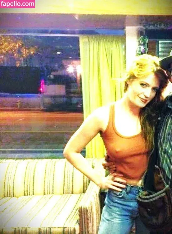 Florence Welch Onlyfans Photo Gallery 