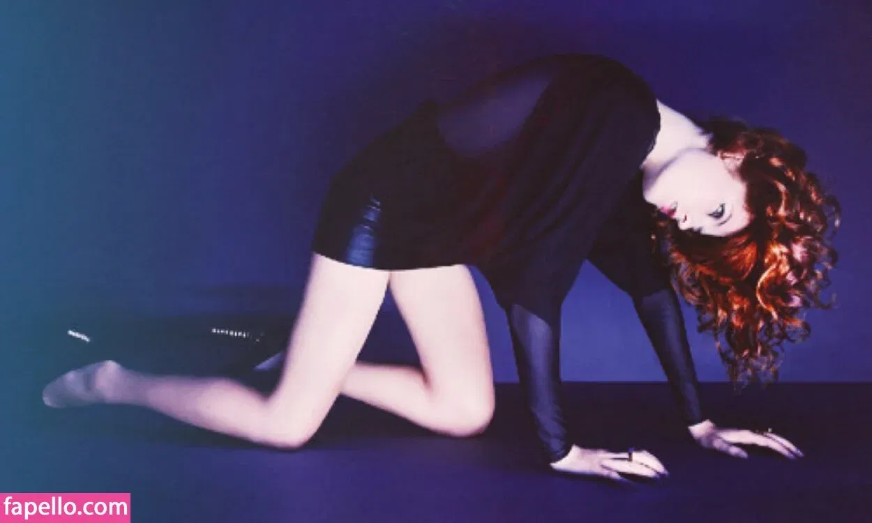 Florence Welch Onlyfans Photo Gallery 