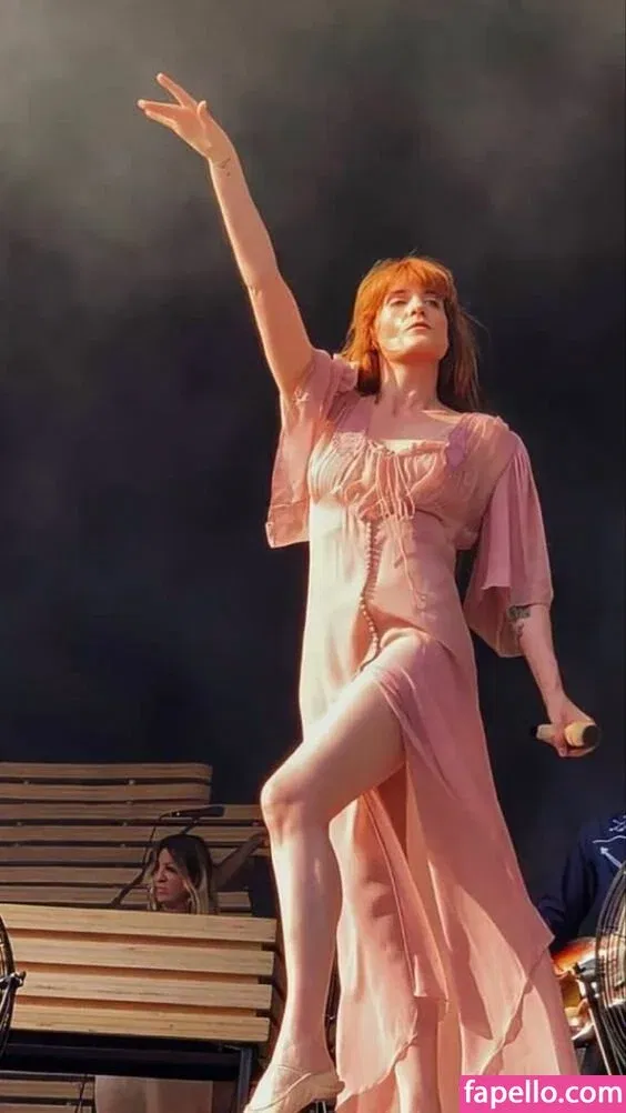 Florence Welch Onlyfans Photo Gallery 