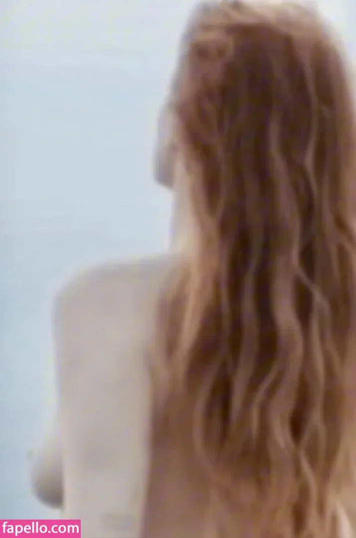 Florence Welch Onlyfans Photo Gallery 