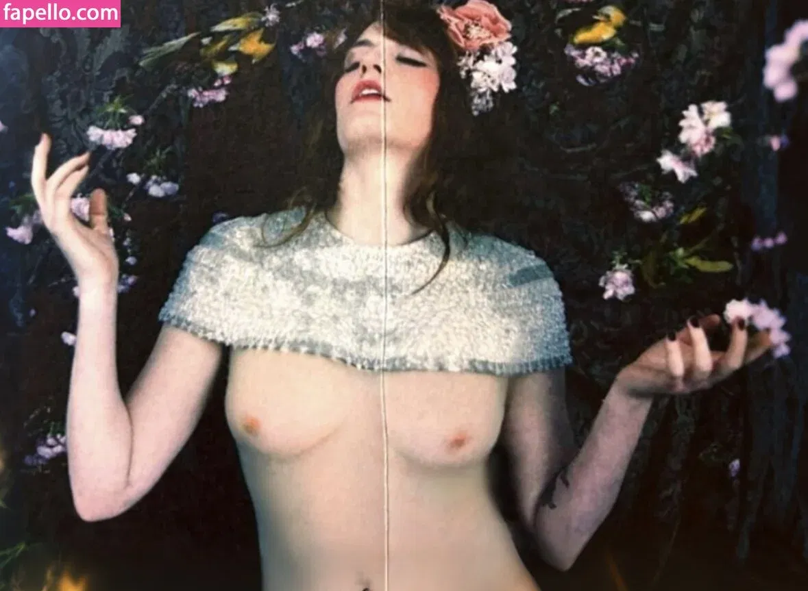 Florence Welch Onlyfans Photo Gallery 