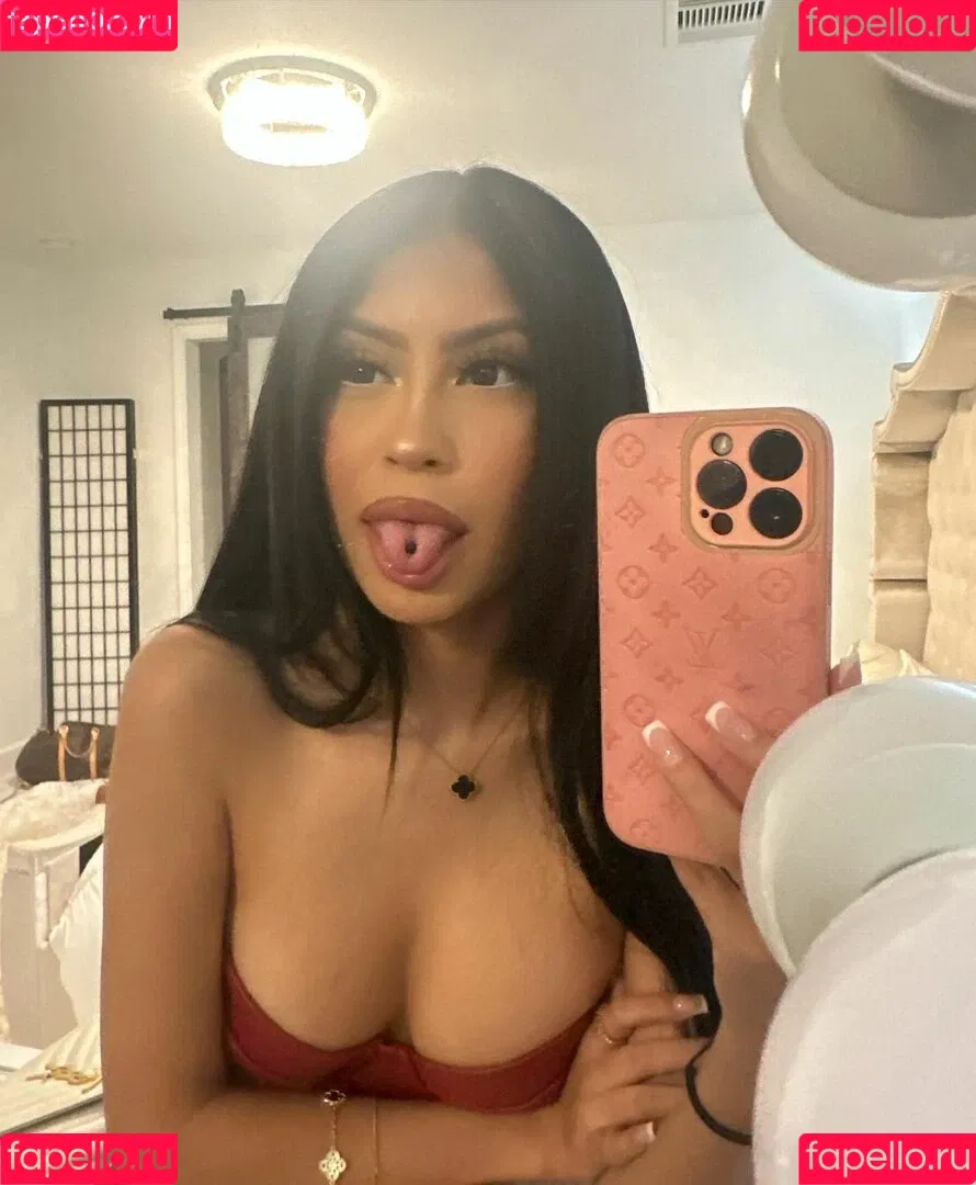 Desiree Montoya Onlyfans Photo Gallery 