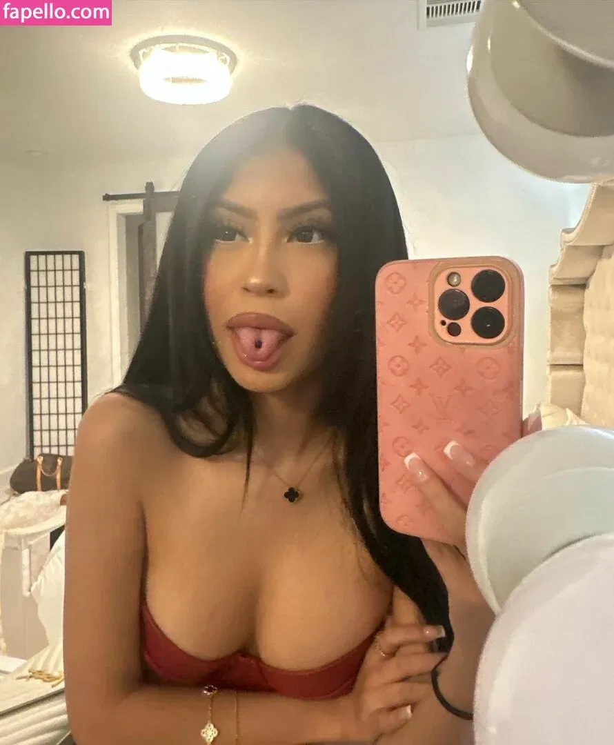 Desiree Montoya Onlyfans Photo Gallery 