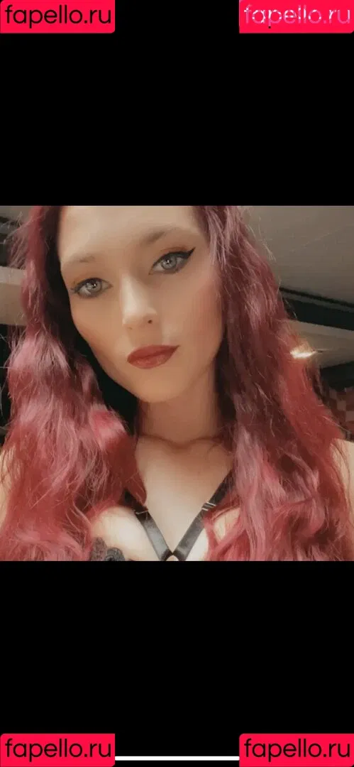 Littlered4ever Onlyfans Photo Gallery 