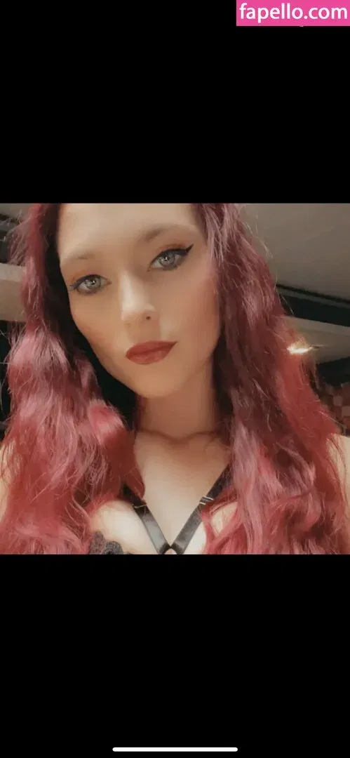 Littlered4ever Onlyfans Photo Gallery 