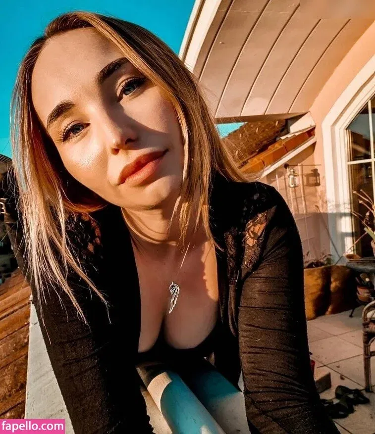 Anna Juliana Jaenner Onlyfans Photo Gallery 