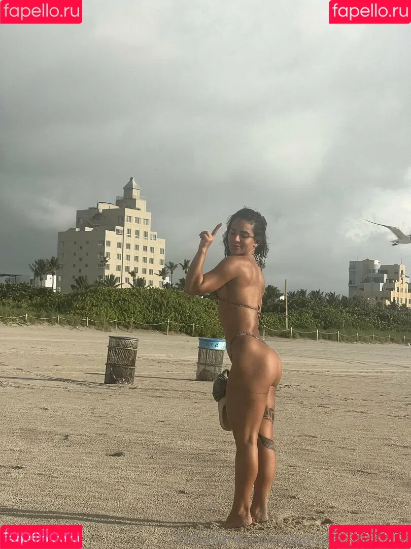lisandra_lezcano Onlyfans Photo Gallery 