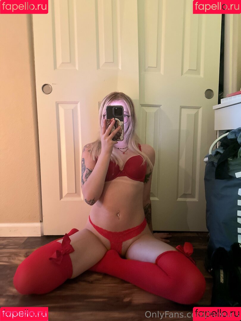 faeriies Onlyfans Photo Gallery 