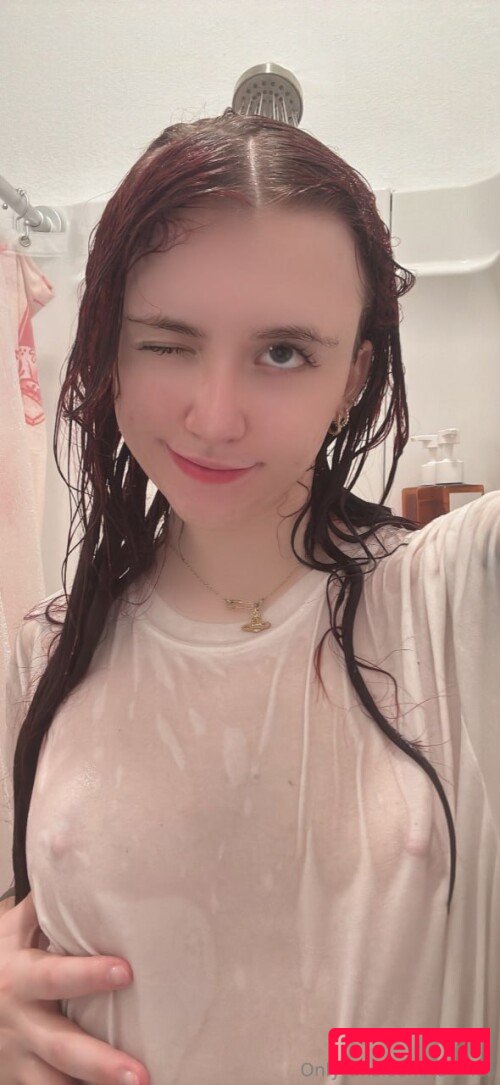 faeriies Nude Onlyfans Photo 14
