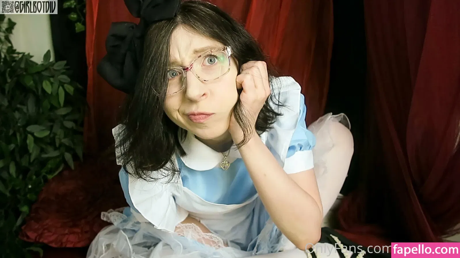 Girlbotdiv Onlyfans Photo Gallery 