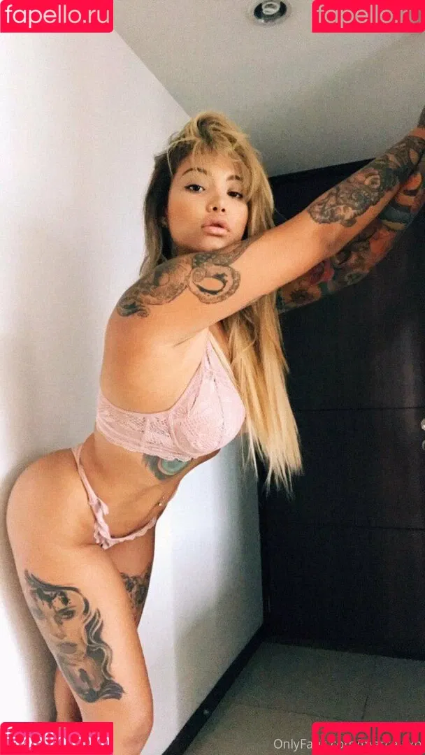 marcelaxo Onlyfans Photo Gallery 