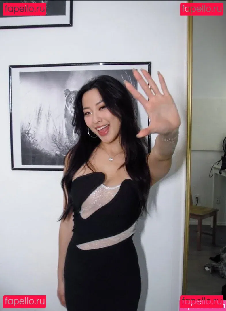 Winnie Chang Onlyfans Photo Gallery 