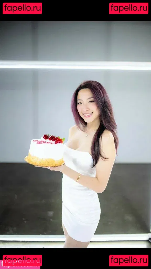 Winnie Chang Onlyfans Photo Gallery 