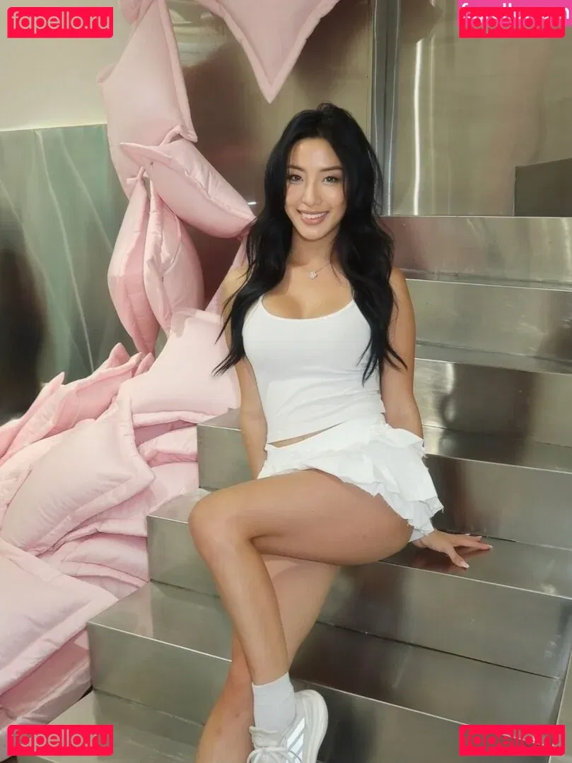 Winnie Chang Onlyfans Photo Gallery 