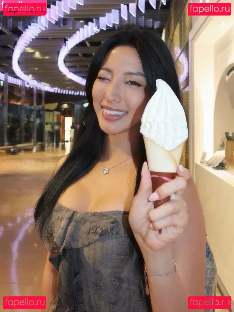 Winnie Chang Onlyfans Photo Gallery 