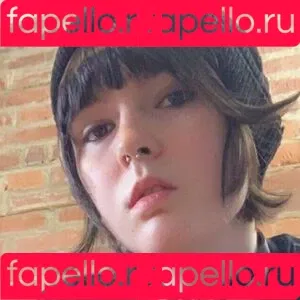Lain Arbor Onlyfans Photo Gallery 