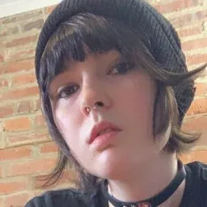 Lain Arbor Onlyfans Photo Gallery 