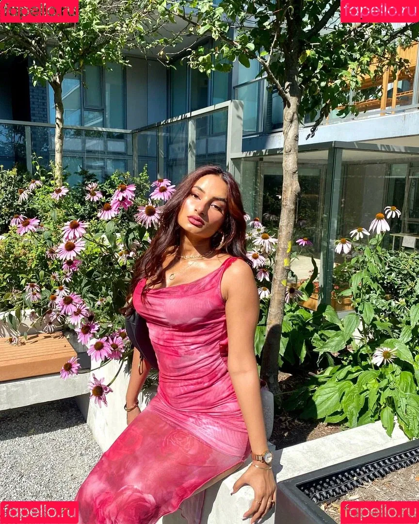 sangriasen Onlyfans Photo Gallery 