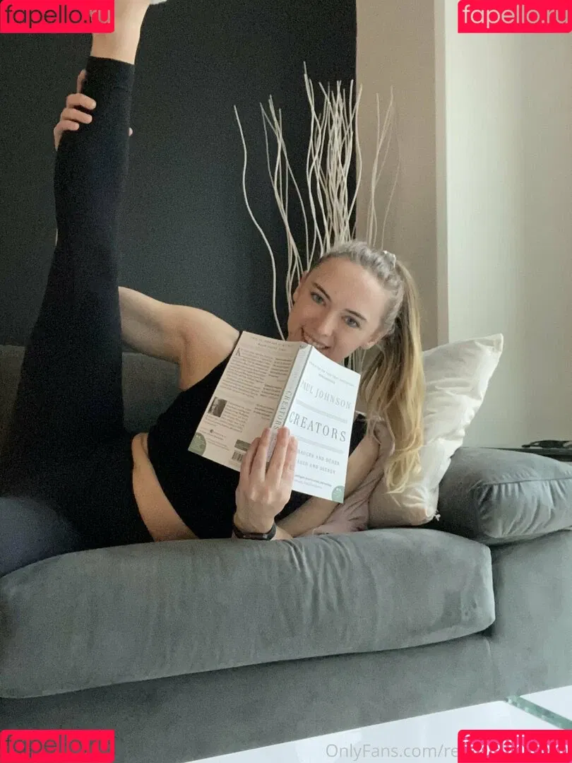 becca_aviatrix Onlyfans Photo Gallery 