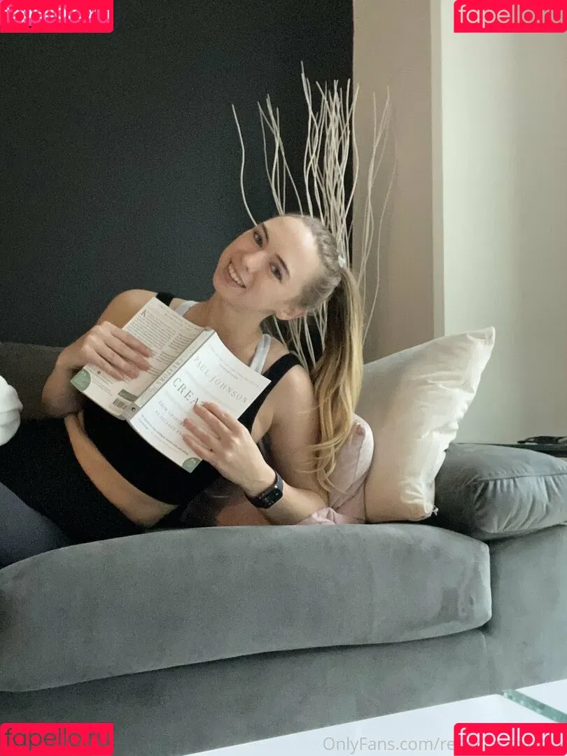 becca_aviatrix Onlyfans Photo Gallery 