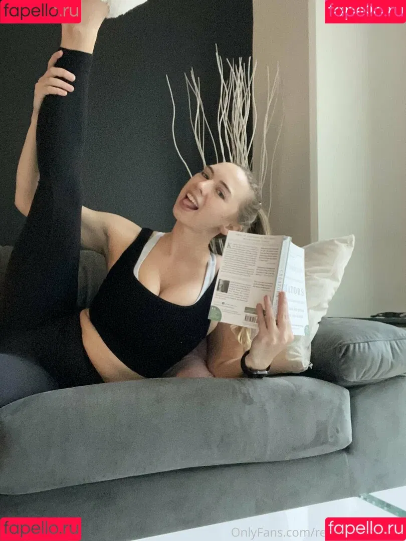 becca_aviatrix Onlyfans Photo Gallery 