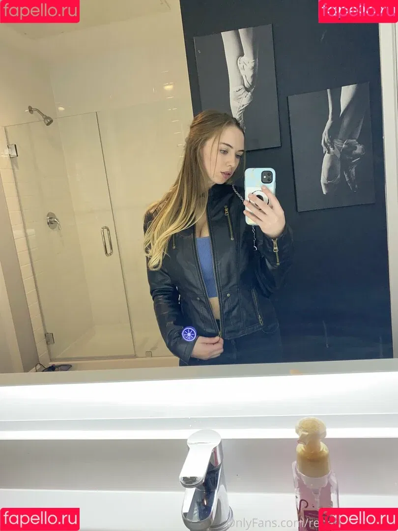 becca_aviatrix Onlyfans Photo Gallery 