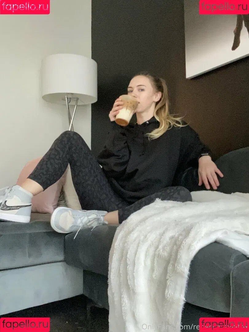 becca_aviatrix Onlyfans Photo Gallery 