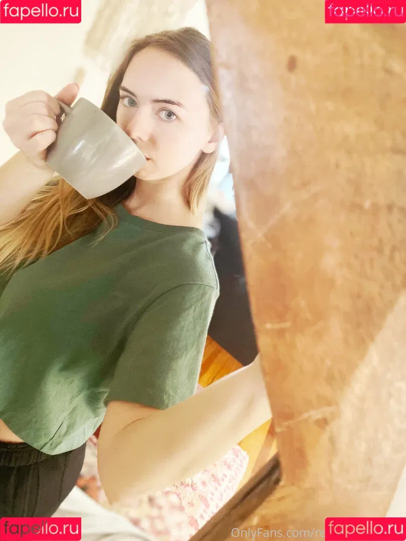 becca_aviatrix Onlyfans Photo Gallery 
