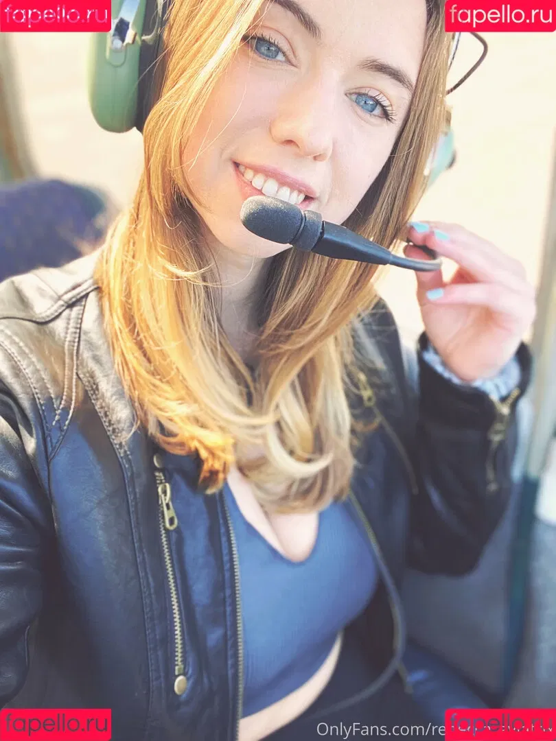 becca_aviatrix Onlyfans Photo Gallery 