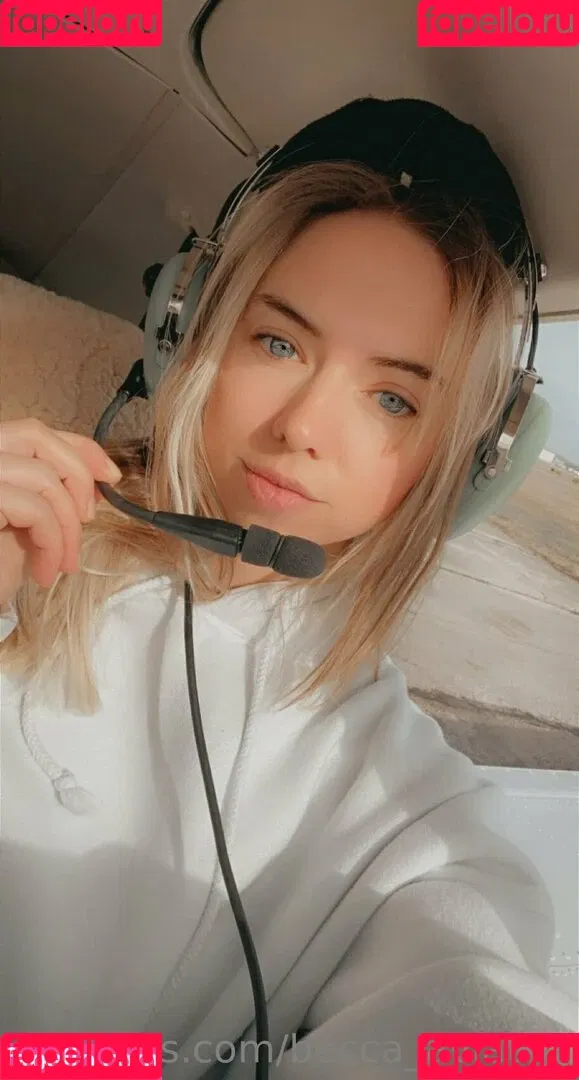 becca_aviatrix Onlyfans Photo Gallery 