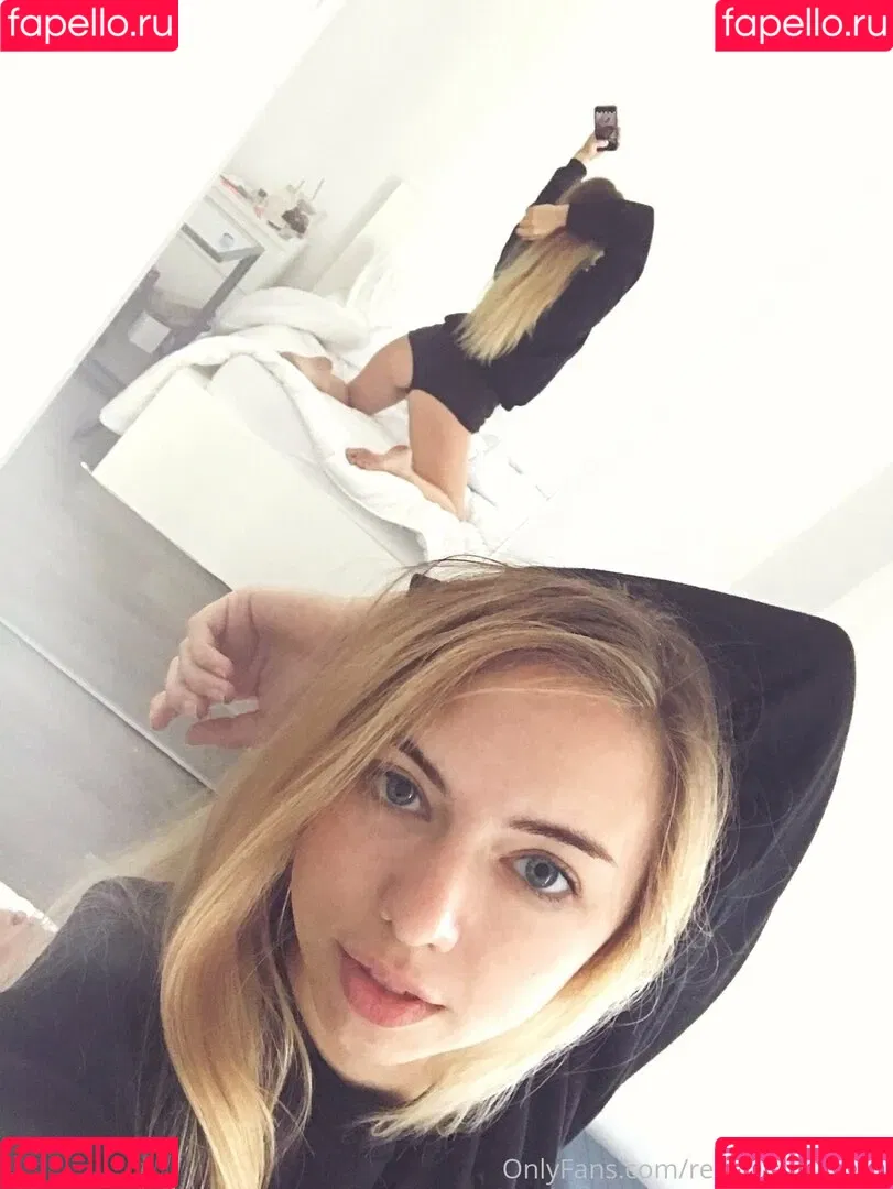 becca_aviatrix Onlyfans Photo Gallery 