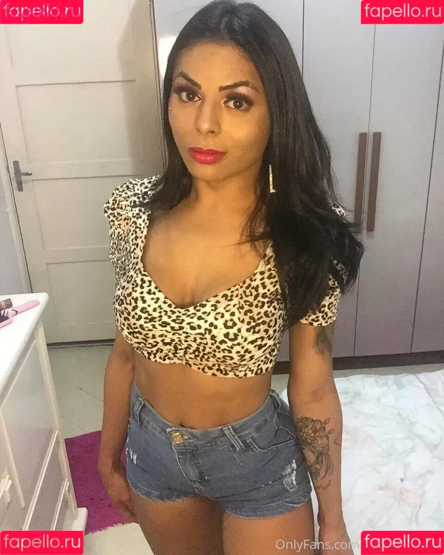 emilysales19 Onlyfans Photo Gallery 