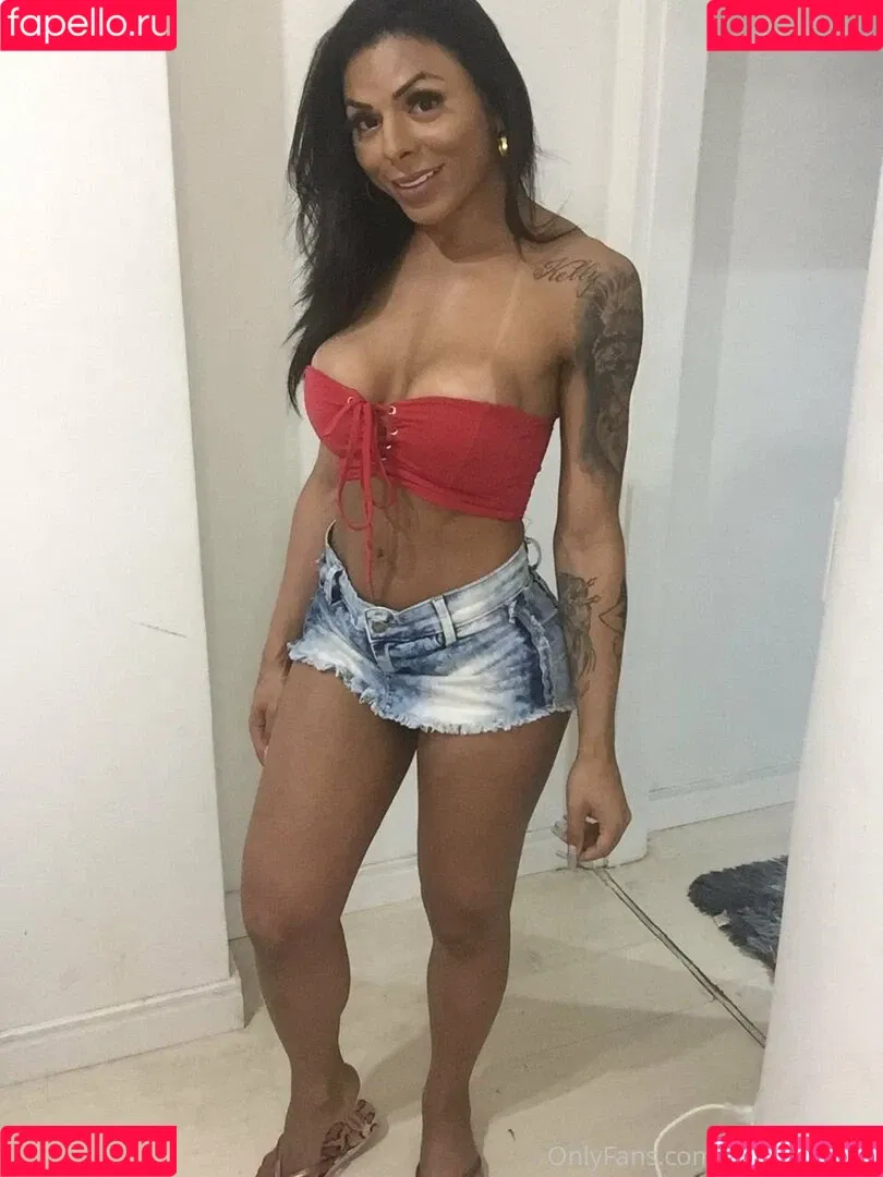 emilysales19 Onlyfans Photo Gallery 
