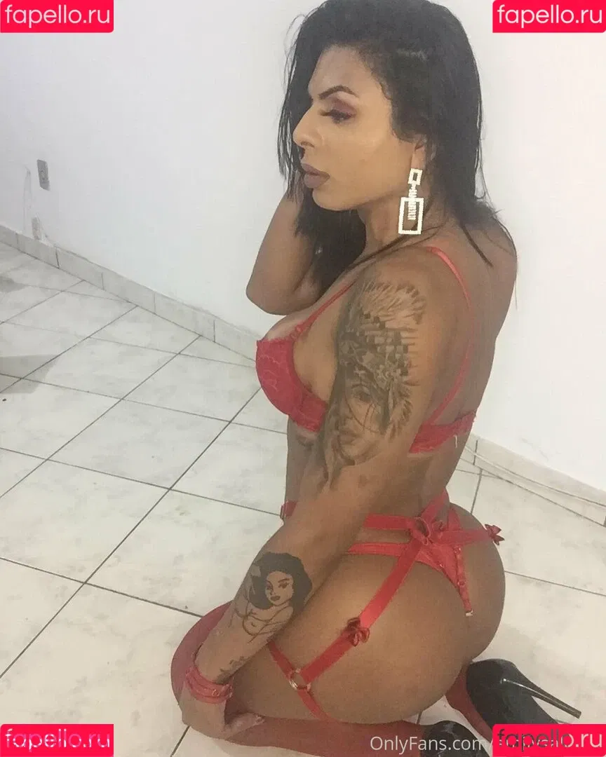 emilysales19 Onlyfans Photo Gallery 