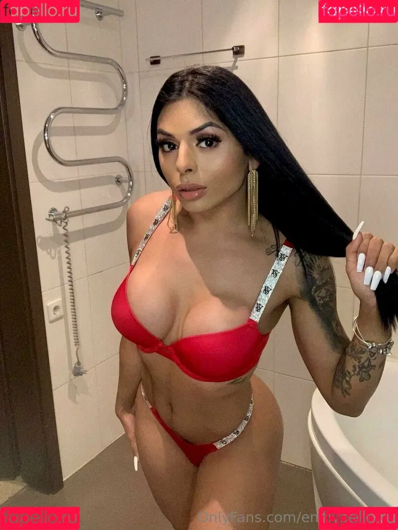 emilysales19 Onlyfans Photo Gallery 