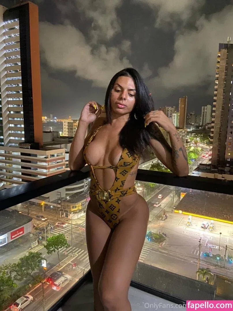 emilysales19 Onlyfans Photo Gallery 