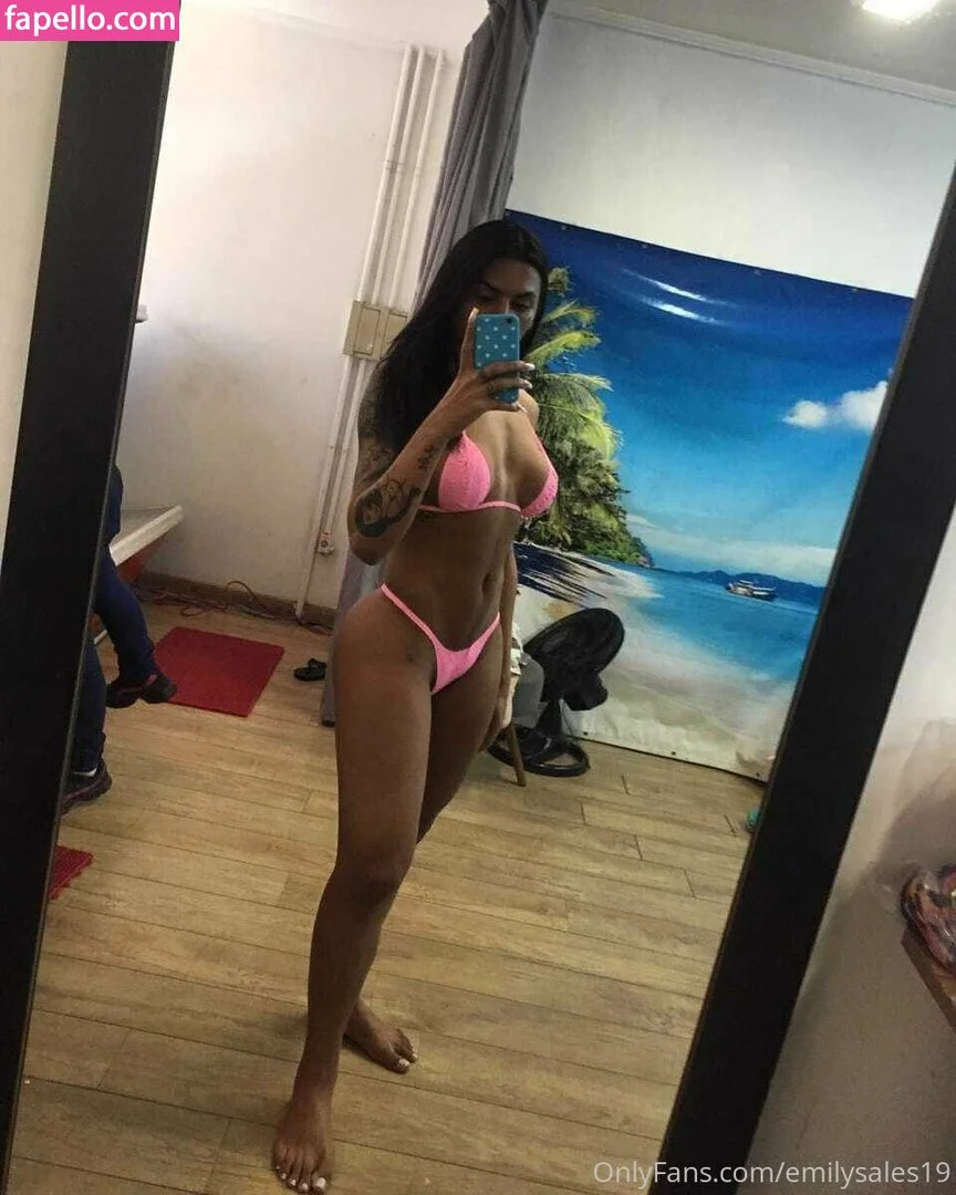 emilysales19 Onlyfans Photo Gallery 