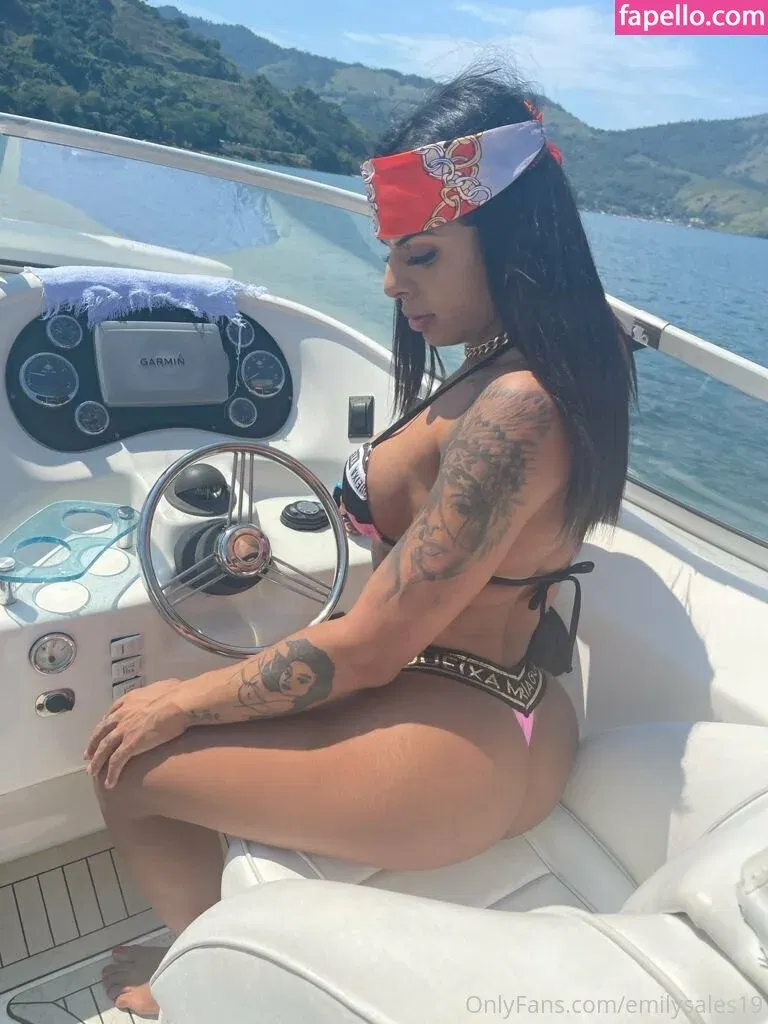 emilysales19 Onlyfans Photo Gallery 