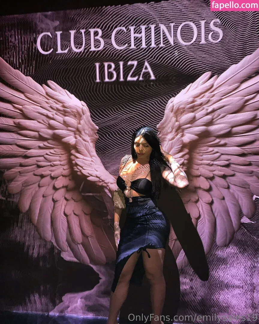 emilysales19 Onlyfans Photo Gallery 