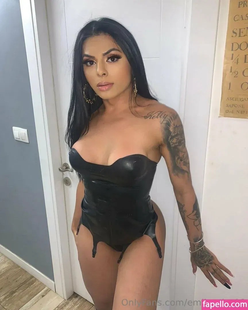 emilysales19 Onlyfans Photo Gallery 