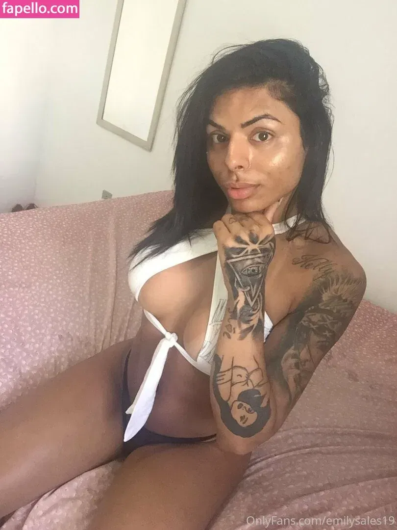 emilysales19 Onlyfans Photo Gallery 