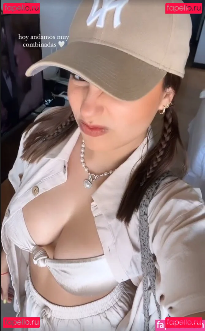 Andrea Chapa Onlyfans Photo Gallery 