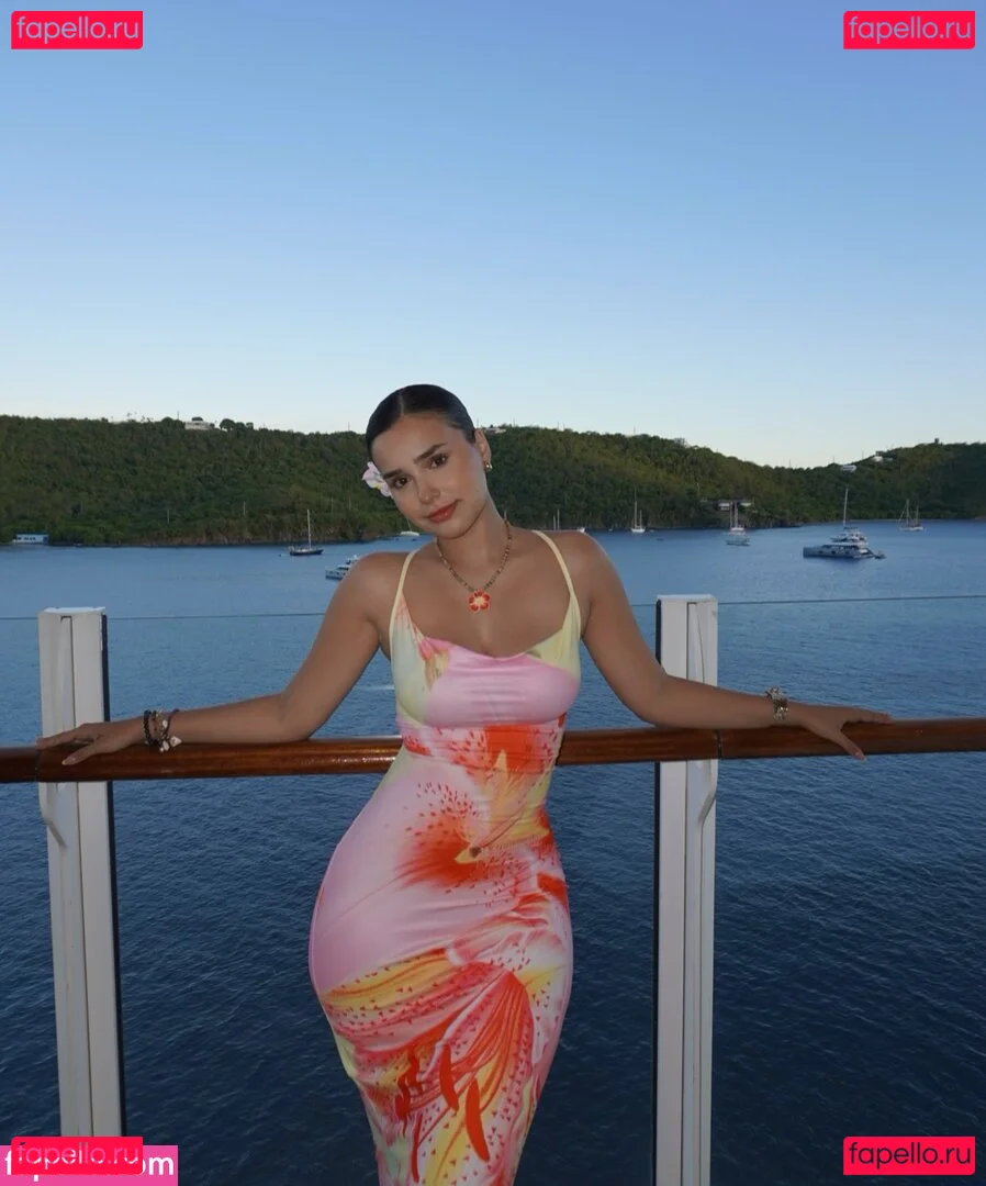 Andrea Chapa Onlyfans Photo Gallery 