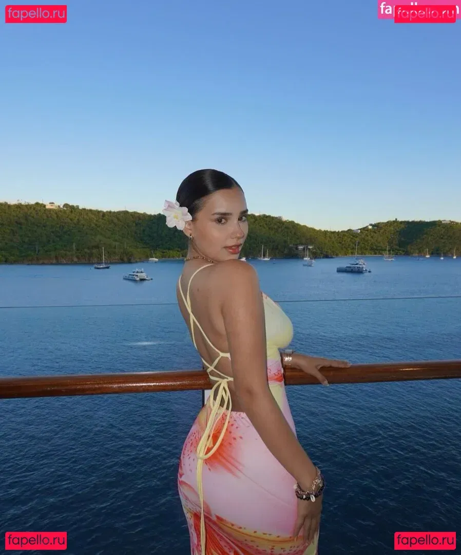 Andrea Chapa Onlyfans Photo Gallery 