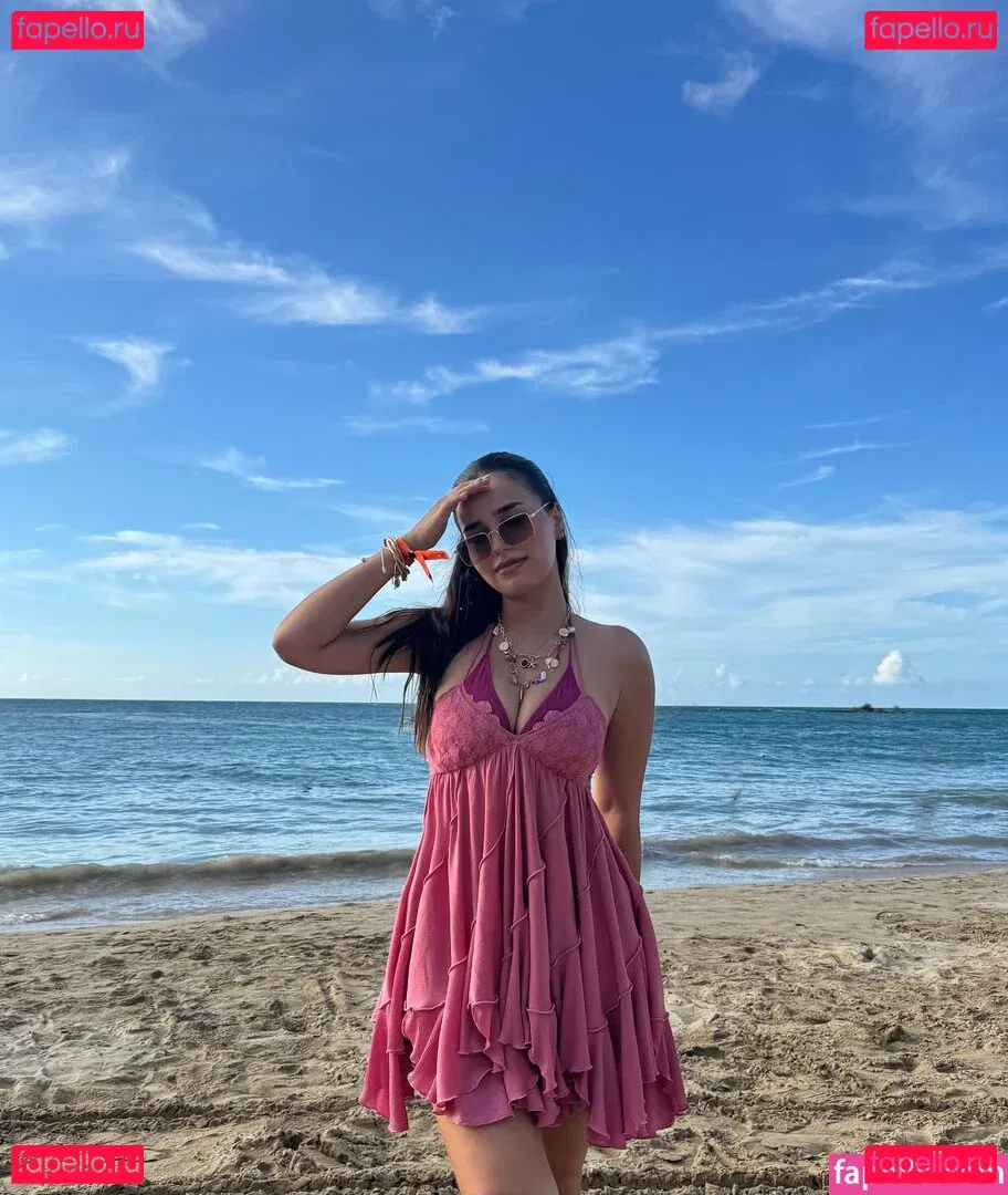 Andrea Chapa Onlyfans Photo Gallery 