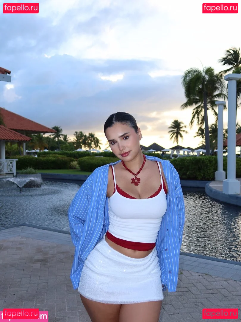 Andrea Chapa Onlyfans Photo Gallery 