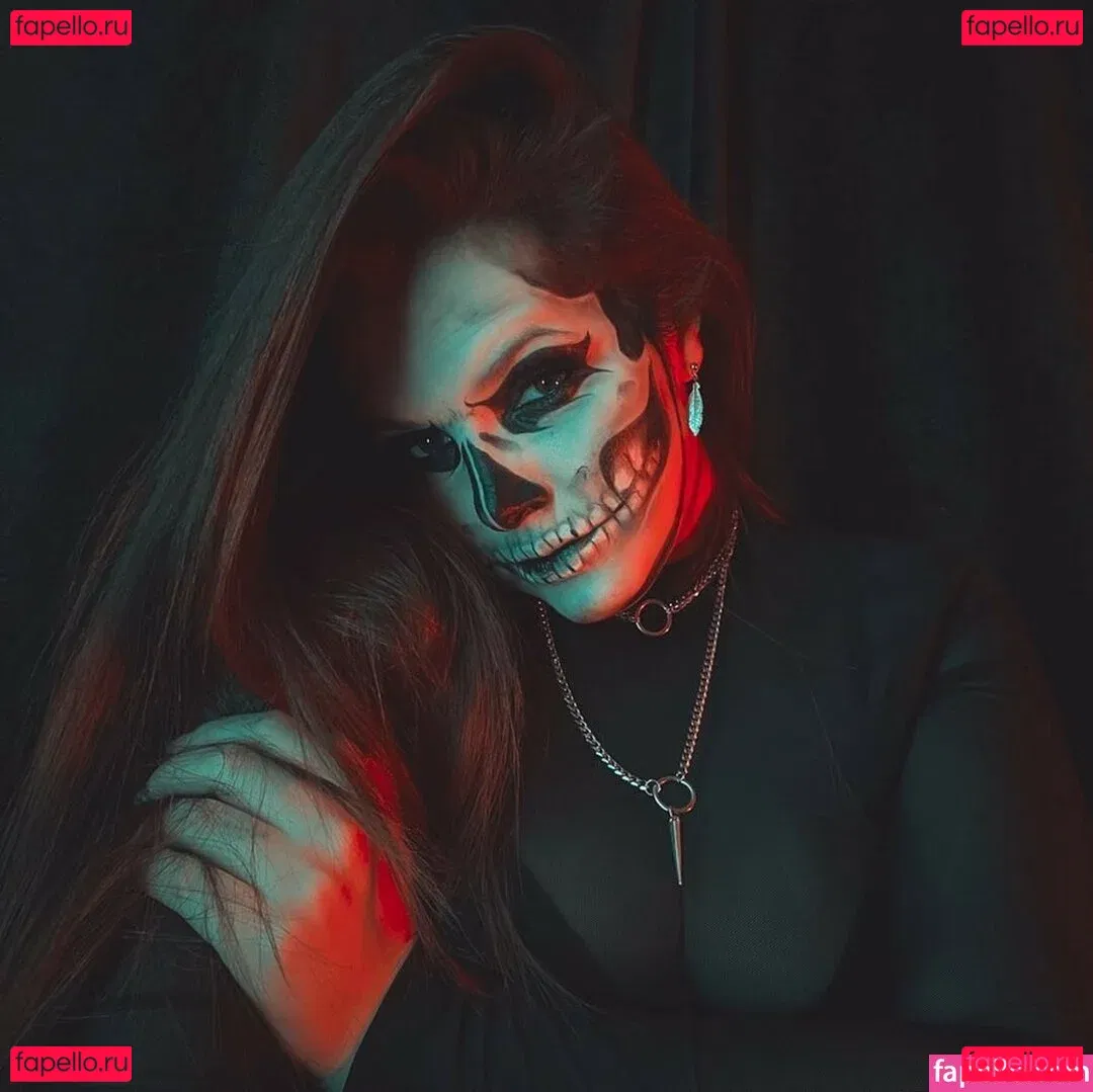 Cherry Wallis Onlyfans Photo Gallery 